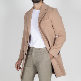 Abrigo Zurbarán camel
