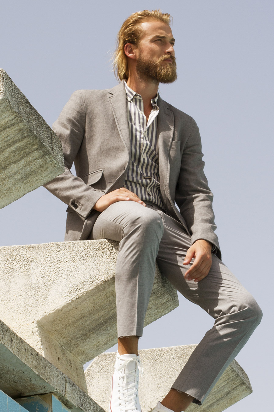 /download/bancorecursos/looks/SS17/The_afterworkout_Thinker.jpg
